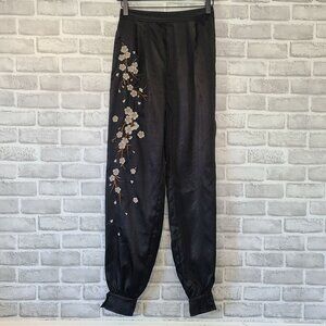 Daya by Zendaya Black Satin Embroidered Jogger Pants Boho Whimseygoth Small
